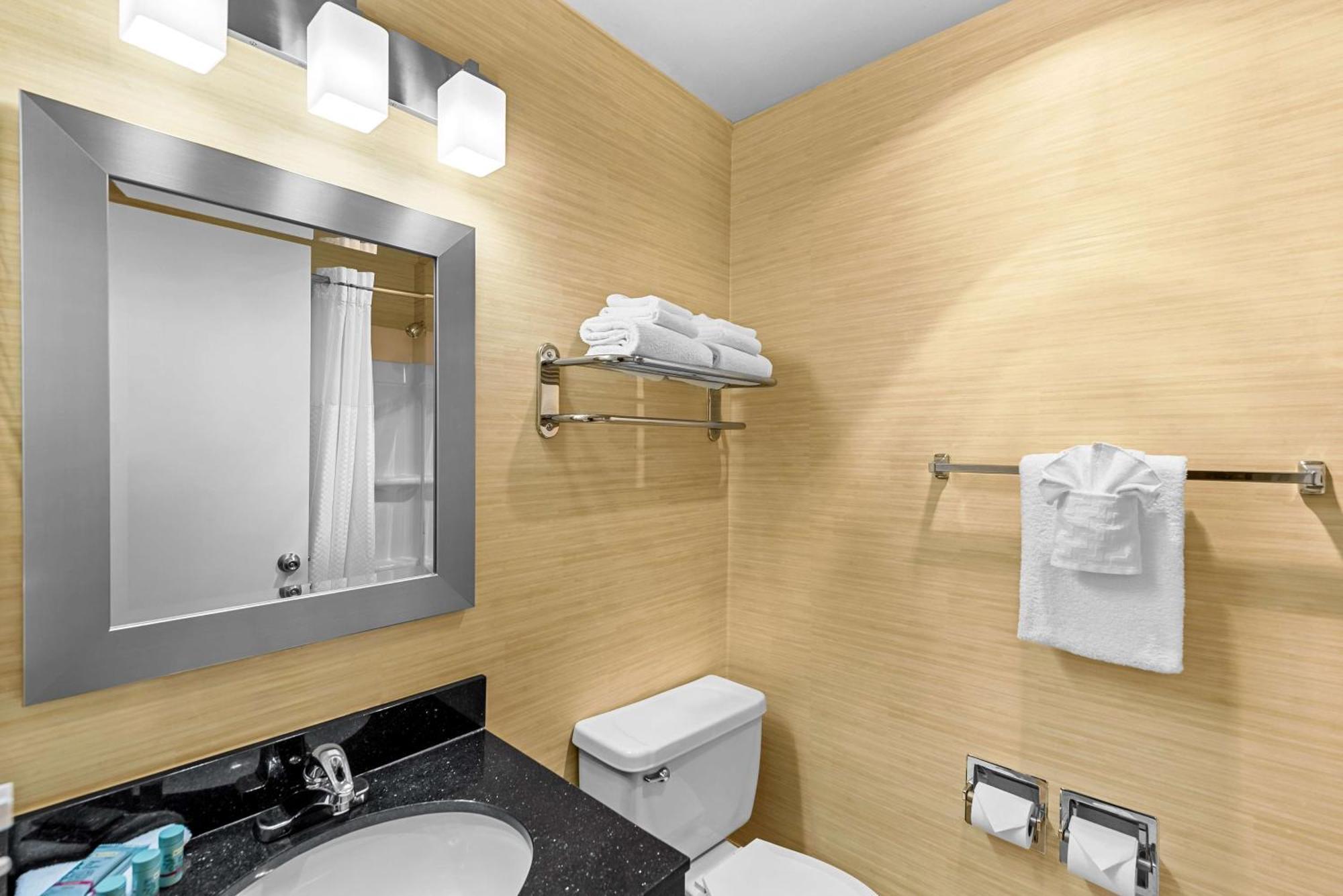 Hotel Western Cascadia 3*